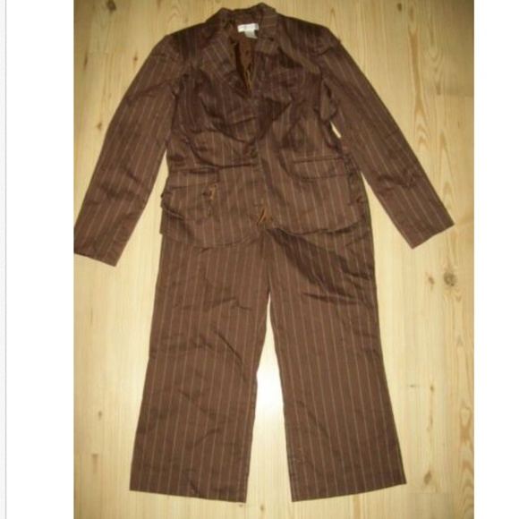 Worthington Stretch Suit Size 10 Brown Stripe - Picture 1 of 6
